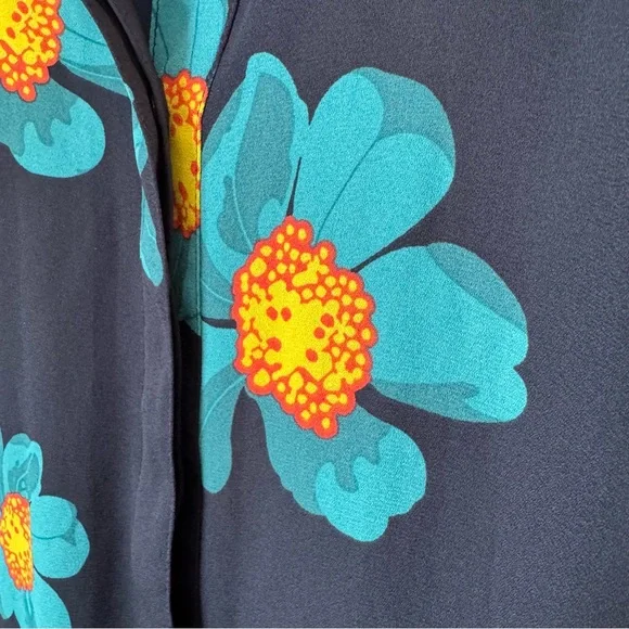 Banana Republic Navy Blue Floral Popover Blouse Size XS Polyester Buttons - Picture 3 of 14